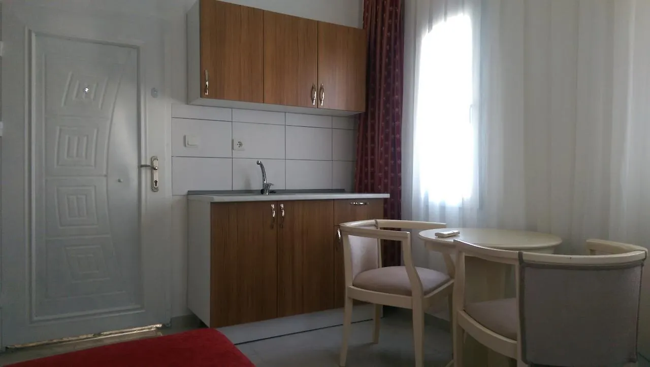 Lägenhetshotell Zuzu'S Kitchen & Apartments Gümbet