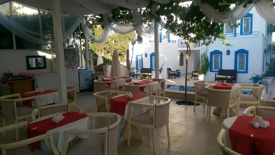 Zuzu'S Kitchen & Apartments Gümbet Lägenhetshotell
