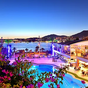 3* Hotell Tropicana